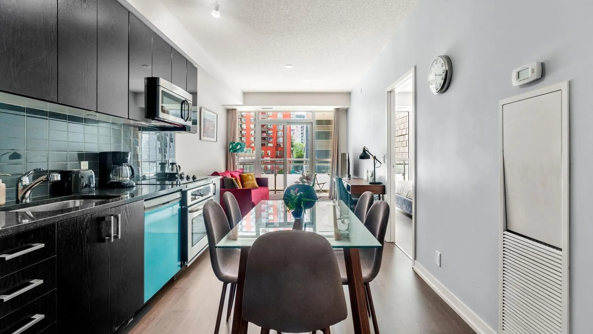 Modern Lillian St Apartments By Globalstay Toronto