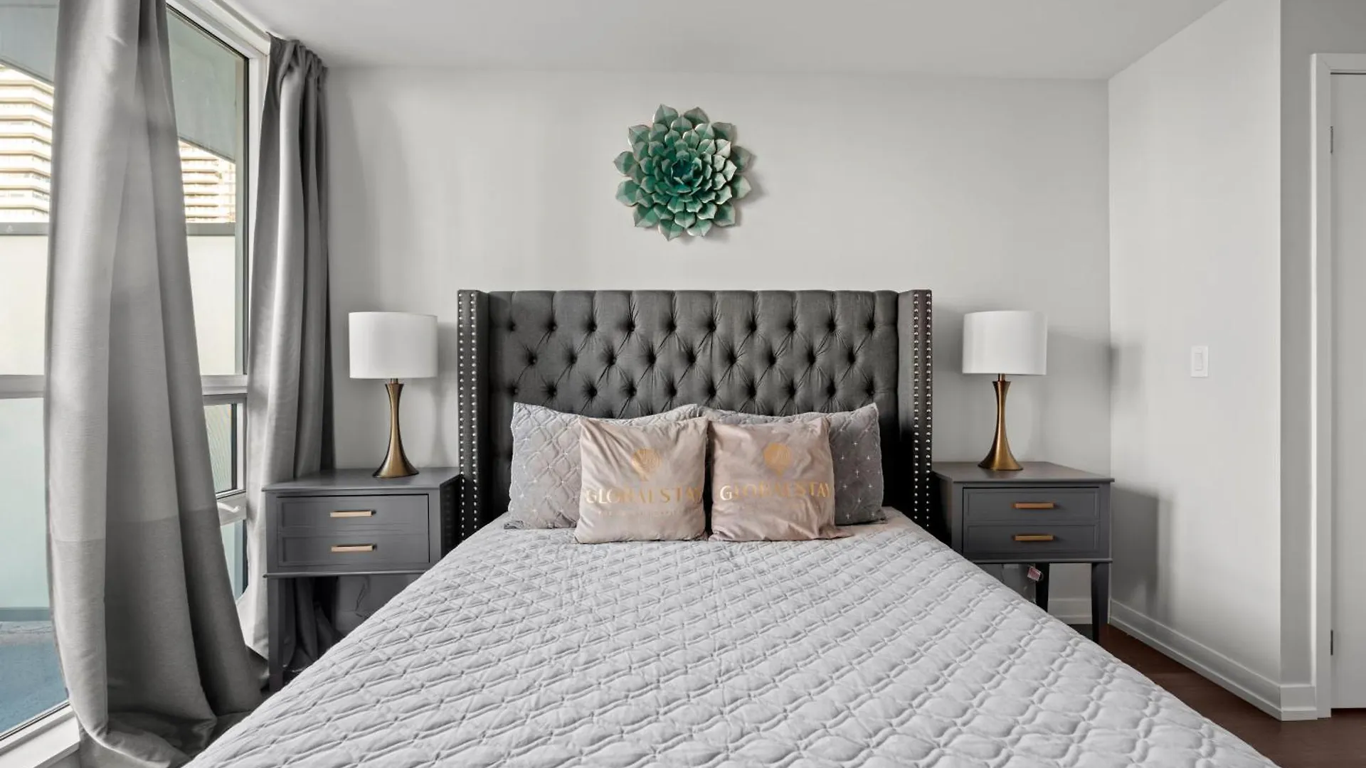 Modern Lillian St Apartments By Globalstay Toronto 0*,